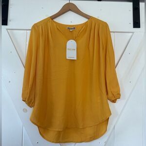 Pleoine Blouse Essential Collection mustard gold